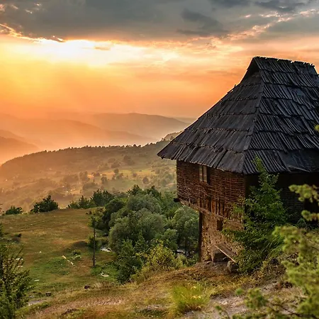 Hisar International Nocleg ze śniadaniem Prijepolje